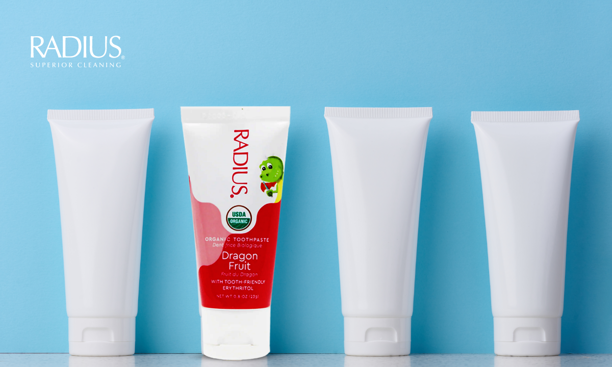 Choosing the Right Toothpaste: A Consumer's Guide to Ingredients and B